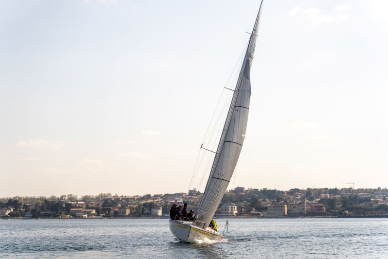 Team building in barca a vela - 1