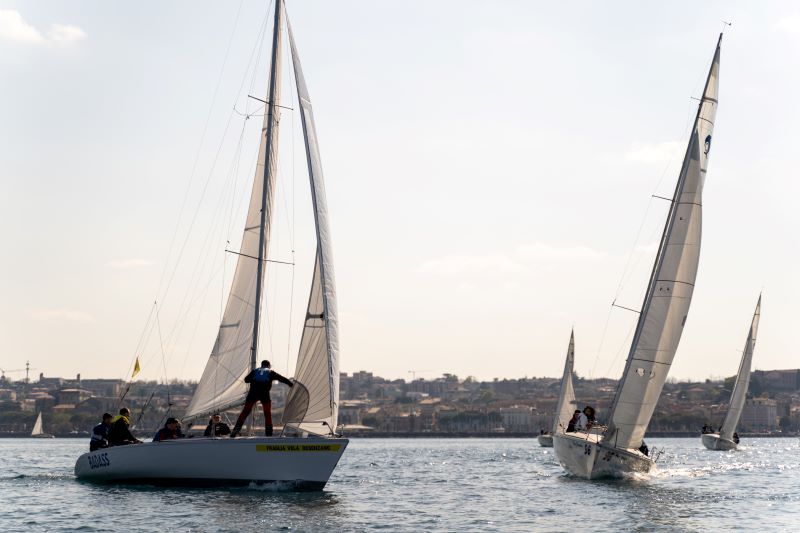Team building in barca a vela - 2