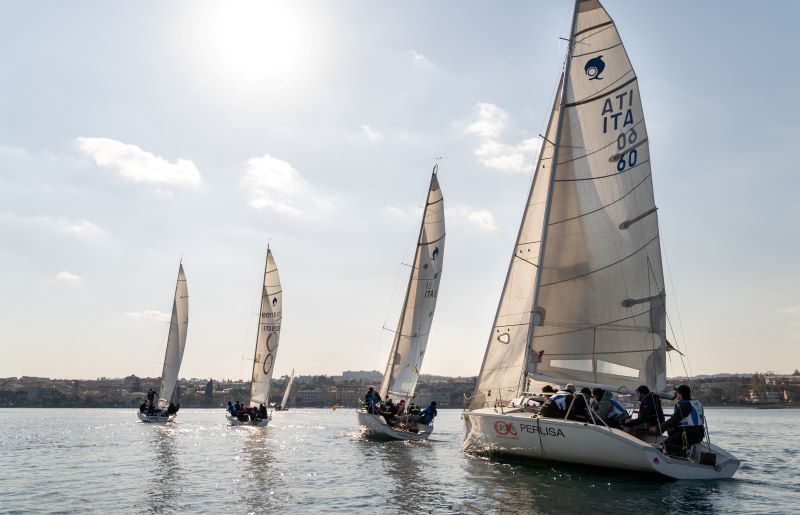 Team building in barca a vela - 5