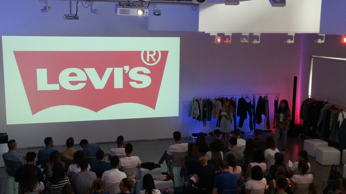 Giornata di formazione per i dipendenti Levis - 0