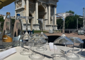 Una location d'eccezione vicino all'Arco della Pace ha ospitato il meeting per 130 persone firmato Smart Eventi.