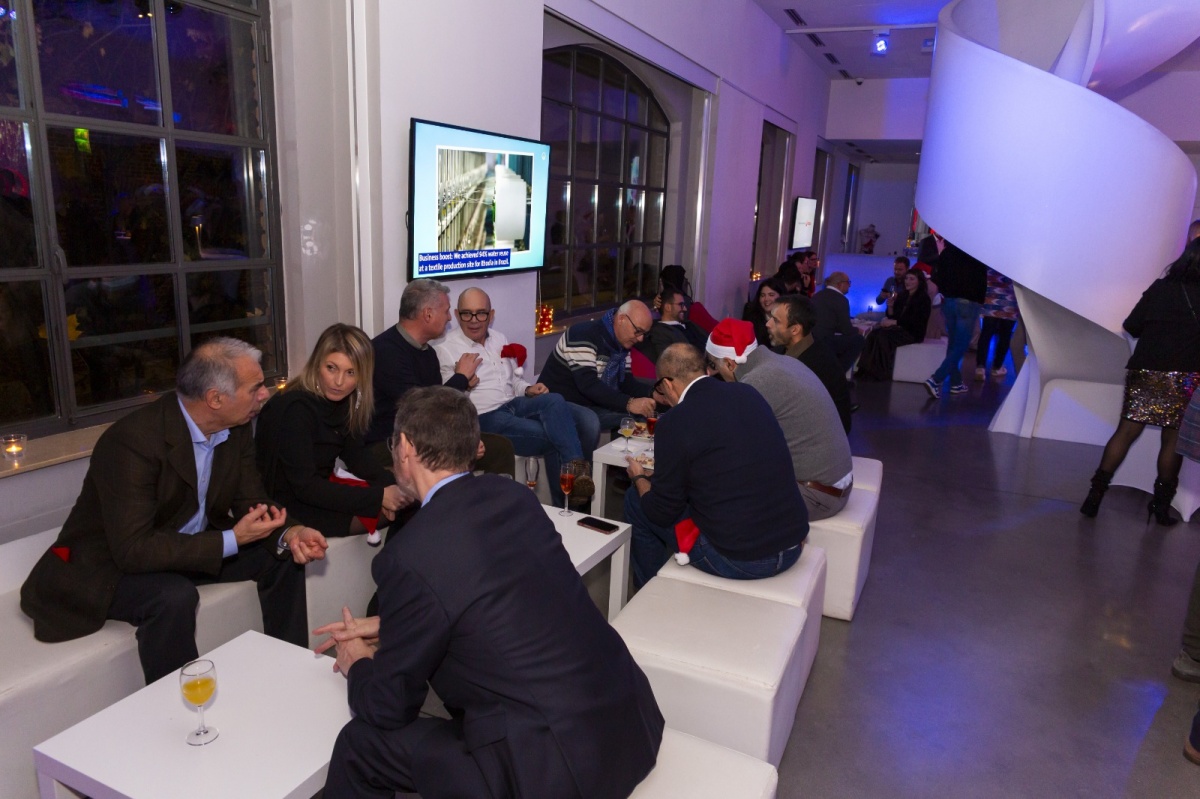 Una festa di Natale aziendale sostenibile a Milano - 11